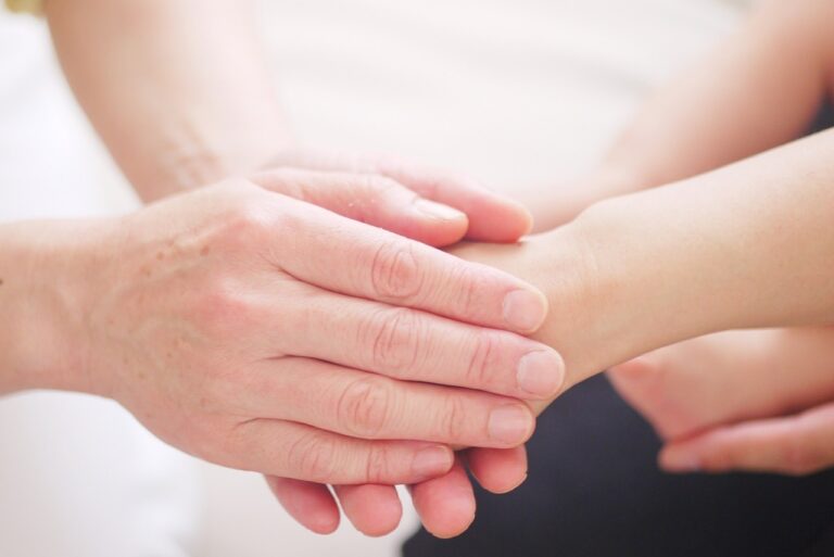 hand-2634753_1280